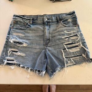 AE highest rise 90s boyfriend short